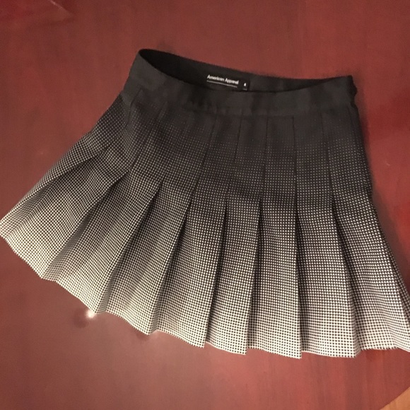 American Apparel pleated miniskirt - Picture 1 of 4